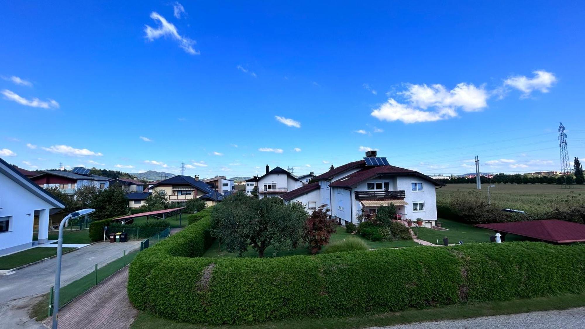 Stara Lipa Tasner Free Kitchen&Garage&Parking-Self Check In Hotel Maribor Room photo