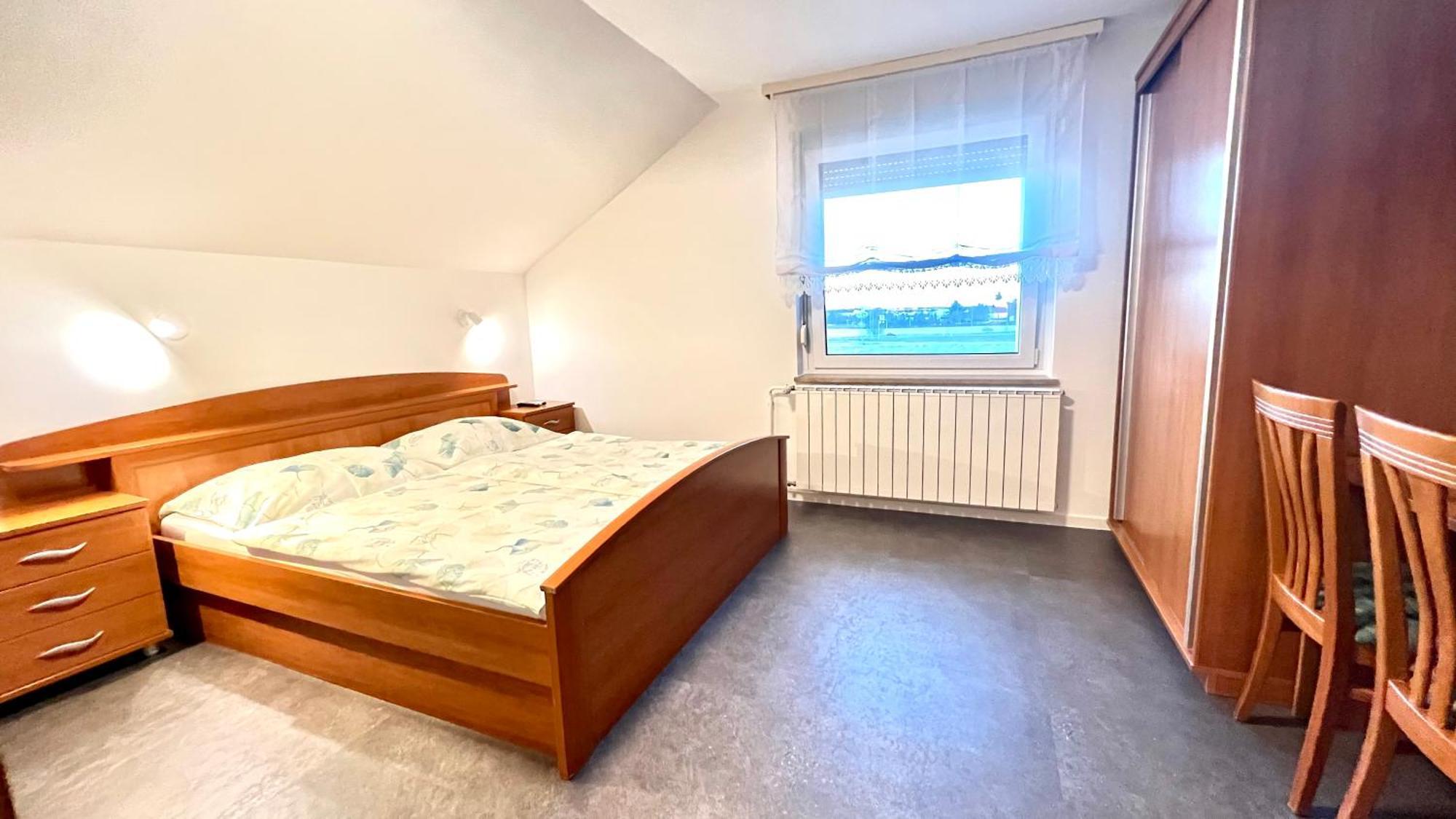 Stara Lipa Tasner Free Kitchen&Garage&Parking-Self Check In Hotel Maribor Room photo